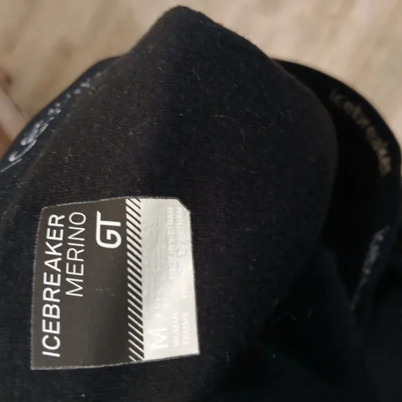 Icebreaker MerinoLOFT Merino Wool Helix insulated mini skirt size M - Picture 7 of 11